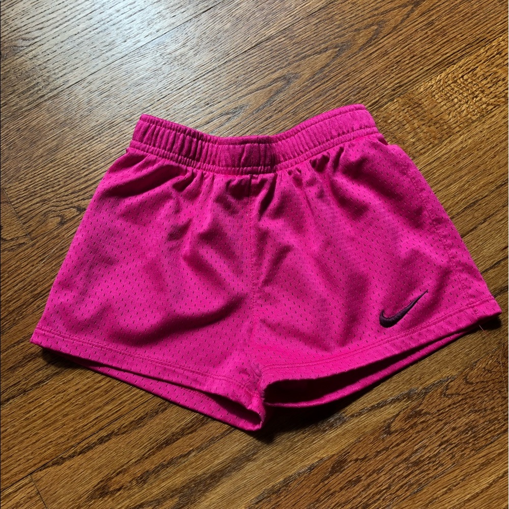 Pink girls Nike shorts